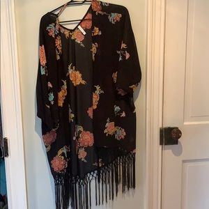 Cover up/stylish light summer cardigan